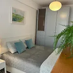Charming City Apartment Malaga Centre With Balcony